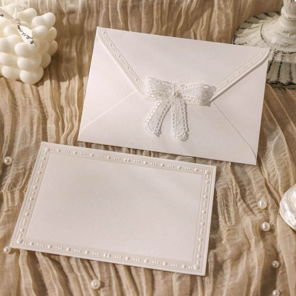 White Elegant Embossed Letter & Envelope Set