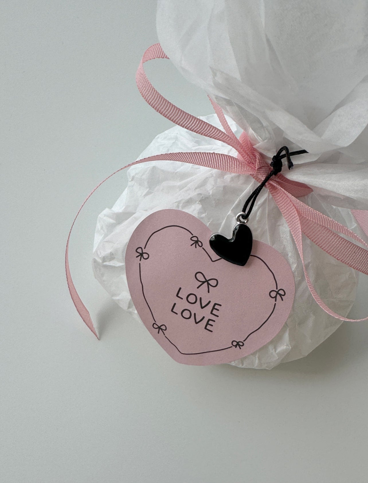 Pink Heart-Shaped “Love Love” & "Thanks and Love" Sticker (9 pcs)